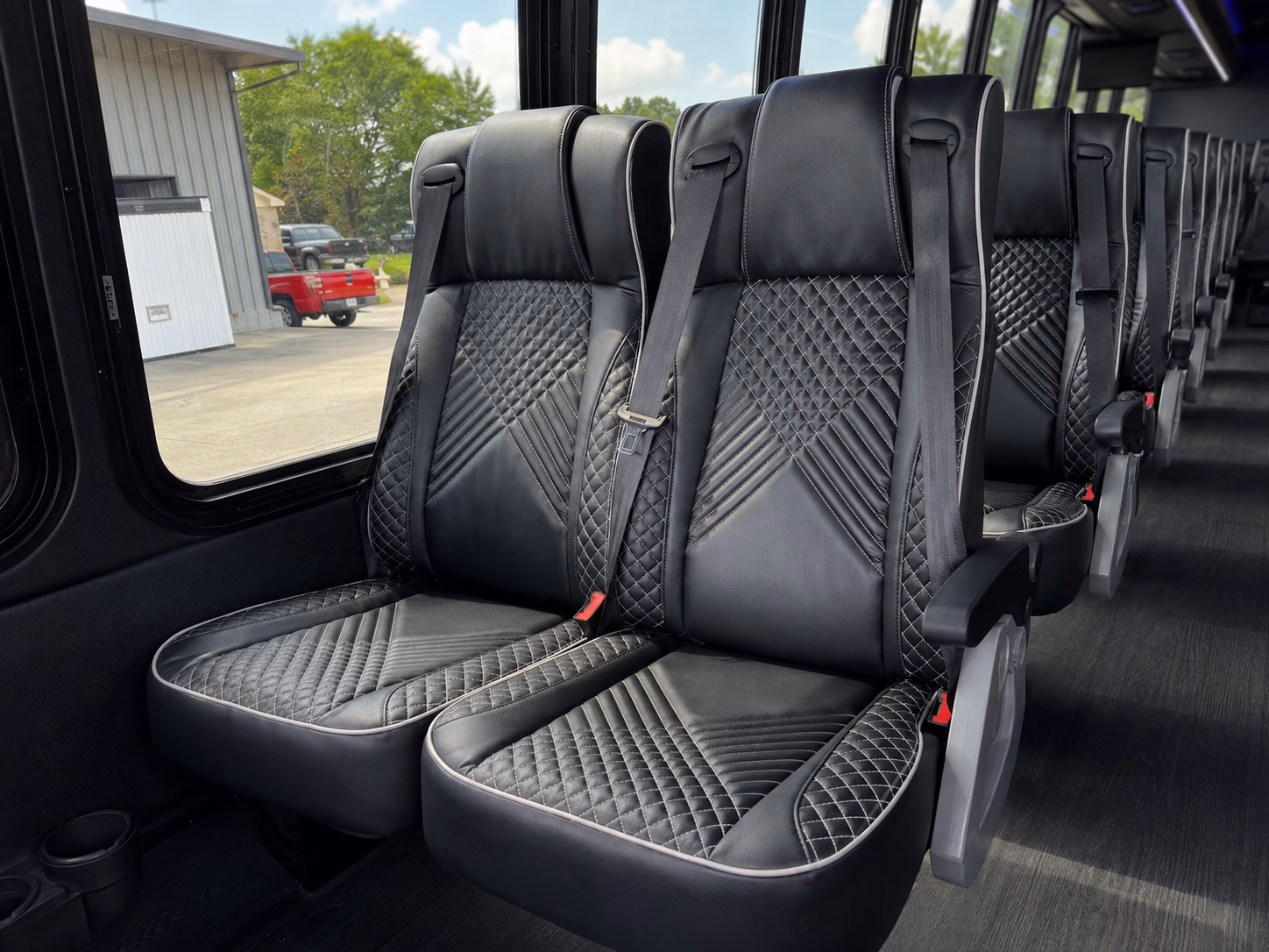 guest shuttle buses between san leandro hotels and your wedding venue