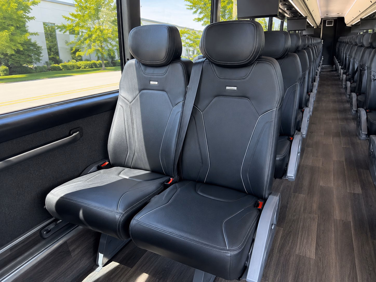 sonoma wine country bus rentals from san leandro